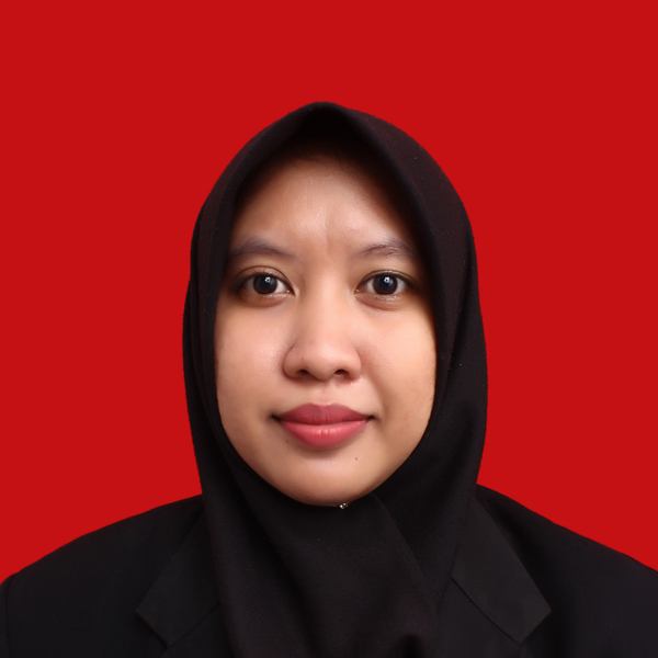 Desi - Guru ilmu komputer dasar - Mataram