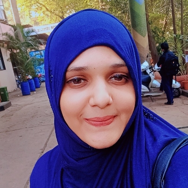 Nadia - English tutor - Navi Mumbai