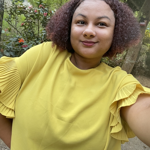 Vanessa - profesor de historia - Santo Domingo