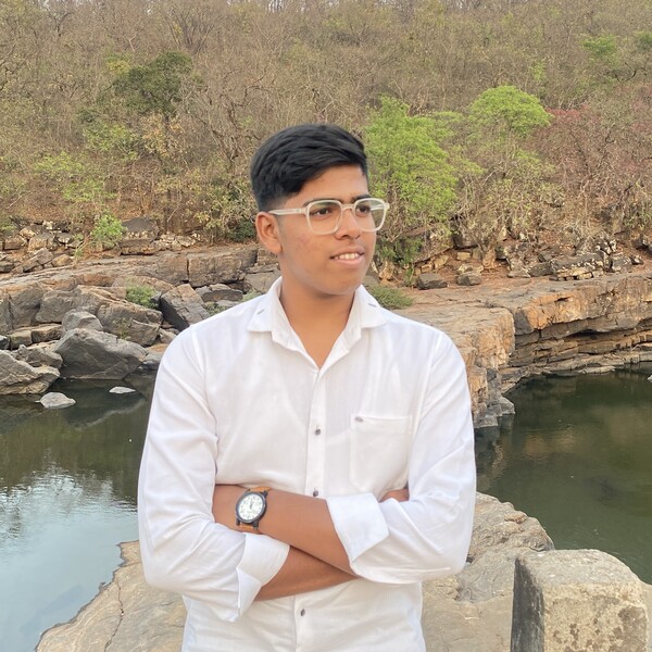 Saad - Web development tutor - Kolhapur