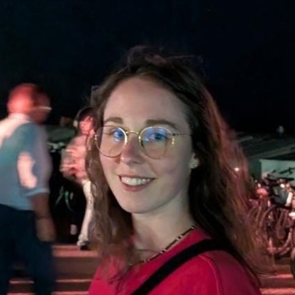 Julie - Prof de maths - Braine-l'Alleud