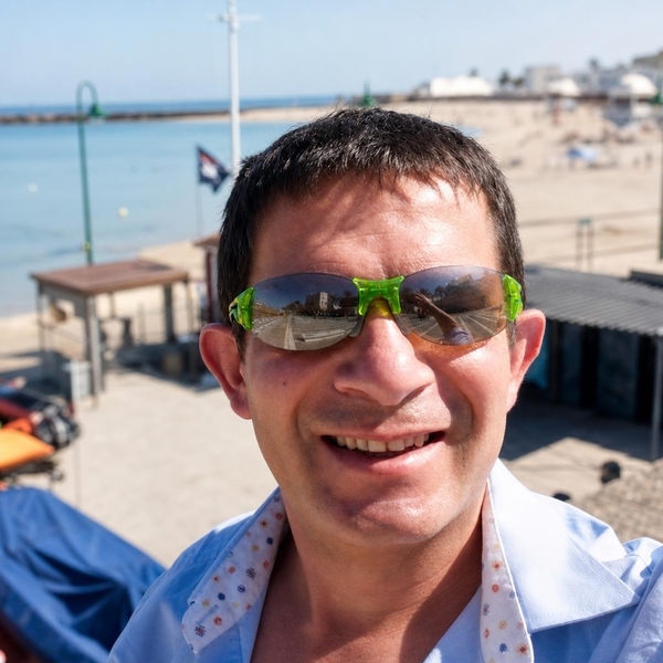 Fred - English tutor - London