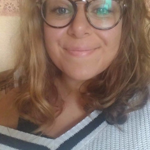 Laura-Louise - Prof de philosophie - Brest