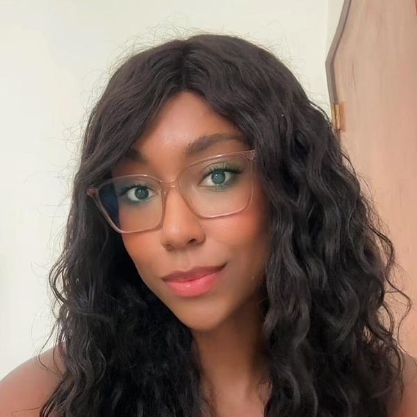 Adrielle - Professor de português - Rio de Janeiro