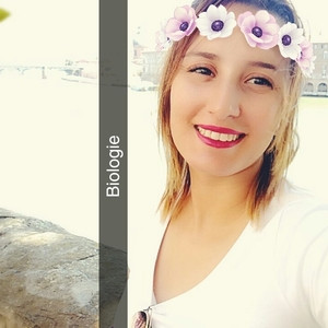 Nourhene - Prof de biologie - Toulouse