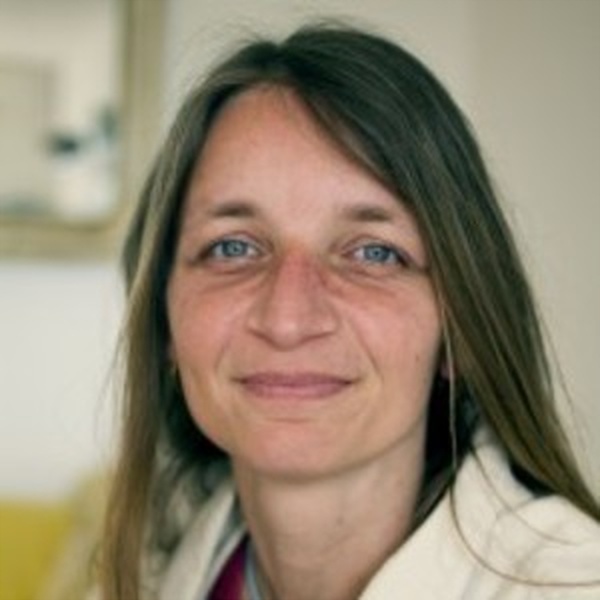 VIRGINIE - professeur de chinois - Cilaos