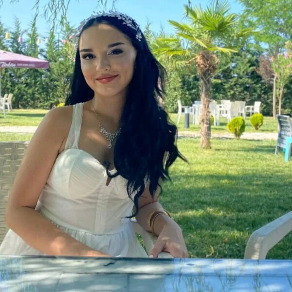 Simal - Geleneksel yemekler öğretmeni - İzmir