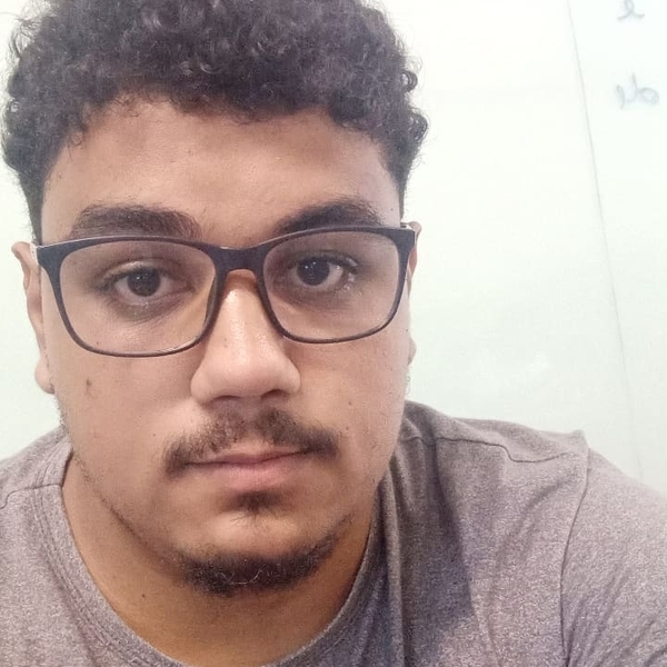 Marcus - Professor de matemática - Januária