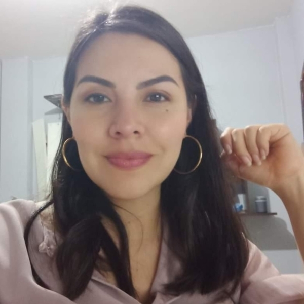 Caterin - tutor académico - Trujillo