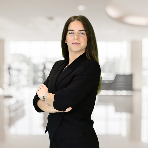 Alisa - Profesor de Engleză - București