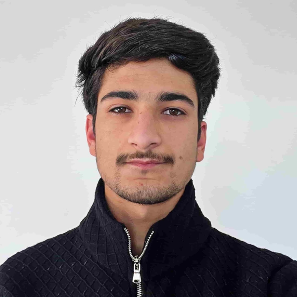 Shouib ahmad - Maths tutor - Delhi