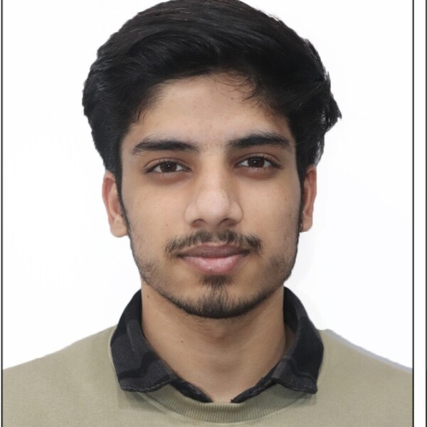 Yuvraj - Biology tutor - Guna