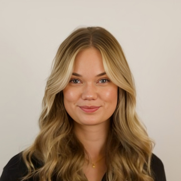 Lucy - Biology tutor - Bunbury