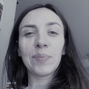 Cecile - Prof de inglês - Ferreira