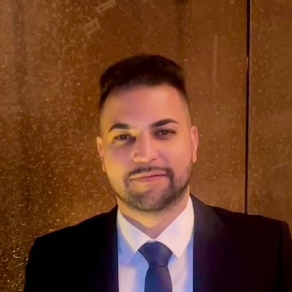 Diego - Prof de finanças - Belo Horizonte
