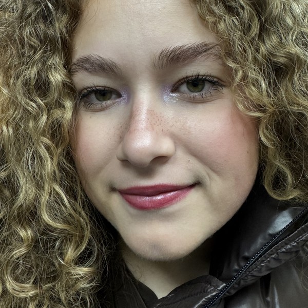 Lynn - Prof de maths - Paris 14e