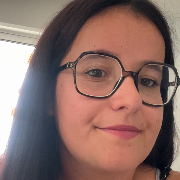 Ines - Prof de biologie cellulaire - Montrond-les-Bains