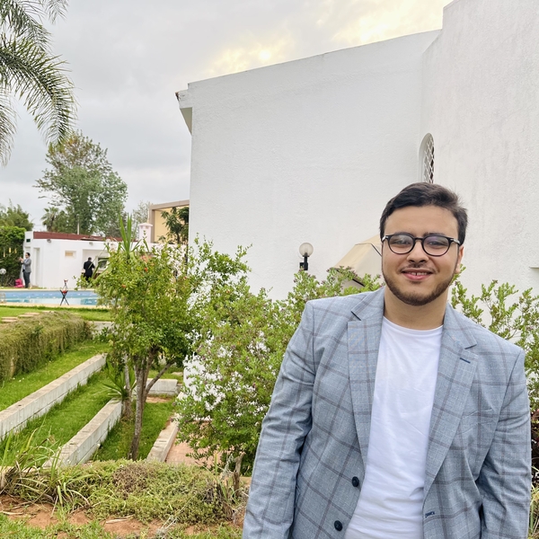 Yassir - Prof d'arabe - Rabat