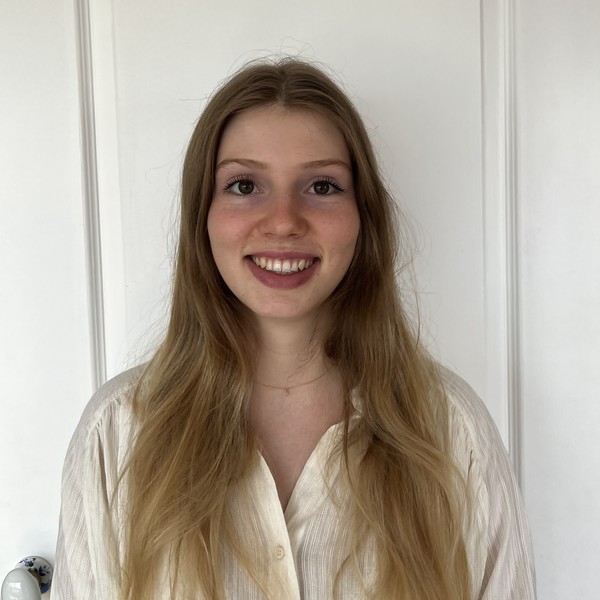 Emma - Prof d'histoire - Paris 11e