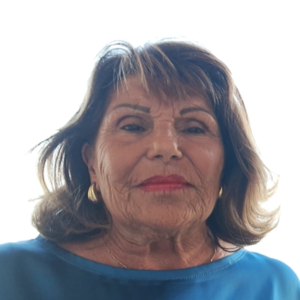 Delia - Insegnante di ripetizioni - Napoli