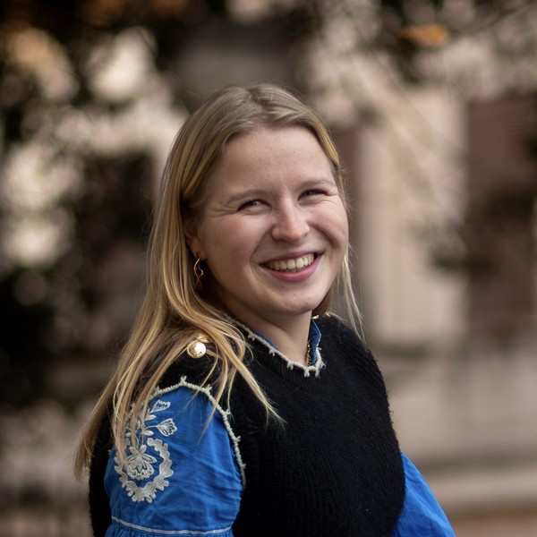 Clémence - Prof de français - Versailles