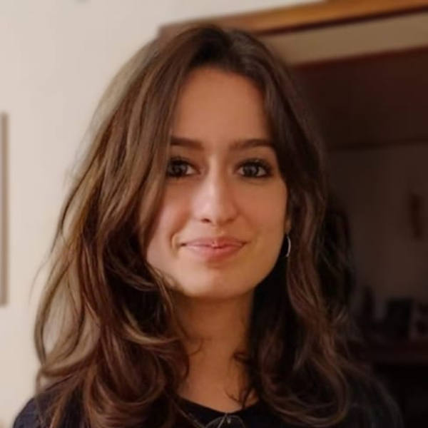 Elisabetta - Prof d'italien - Paris