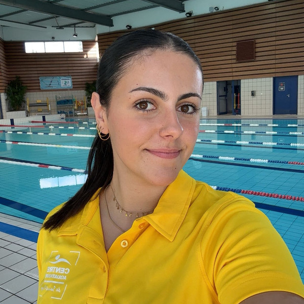 Meriem - Prof de natation - Saint-Cyr-l'École