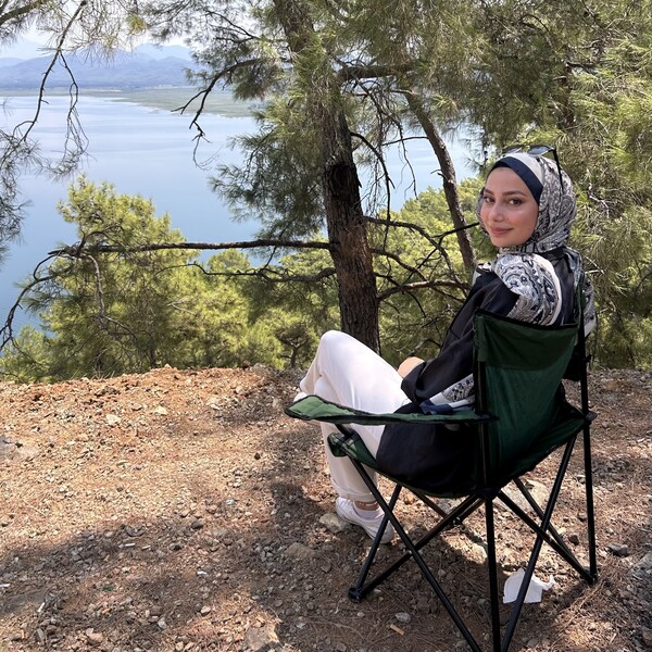 Esma Nur - Matematik öğretmeni - Kars