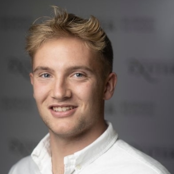 Sam - Economics tutor - London