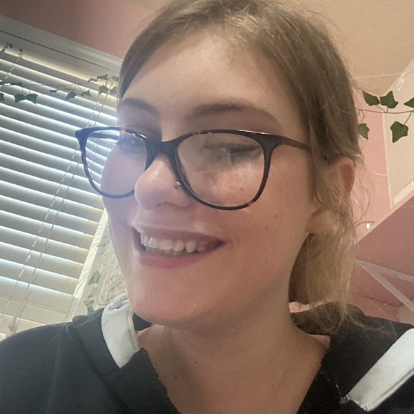Chloe - English tutor - Fayetteville