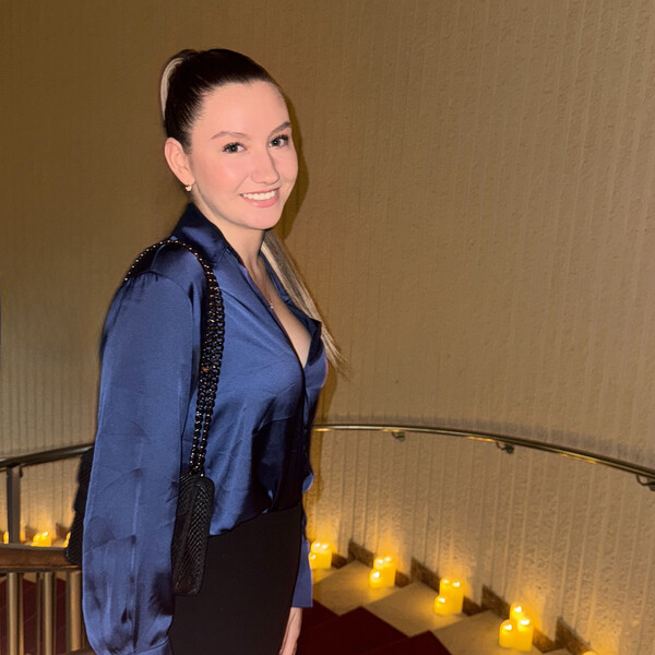Arianna - Profesor de Engleză - Sibiu