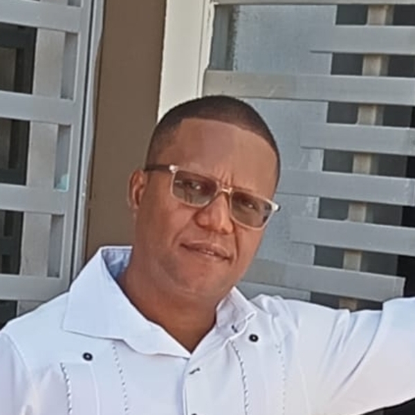 Yoel Federico - profesor de inglés - San Pedro de Macorís