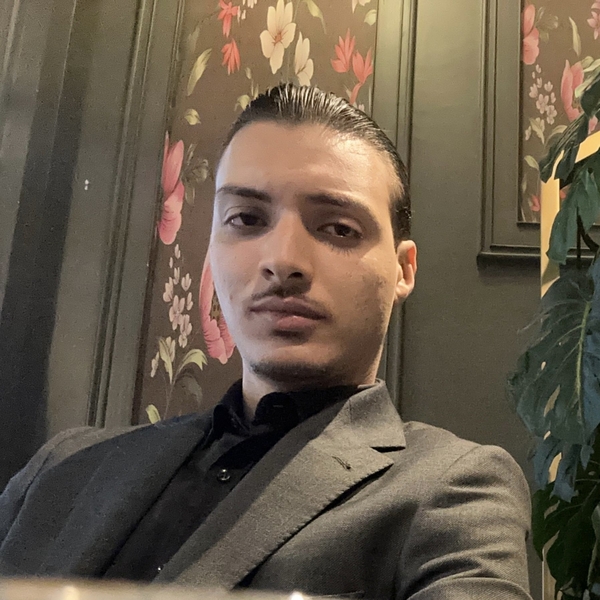 Faress - Prof d'arabe - Casablanca