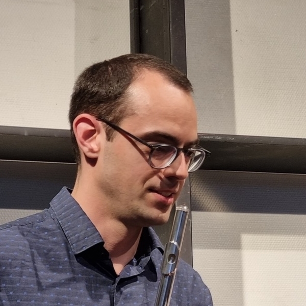 Hugo - Prof de flûte traversière - Paris