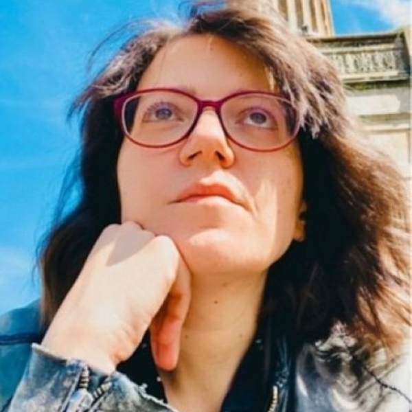 Maria - Insegnante di aiuto tesi - Milano