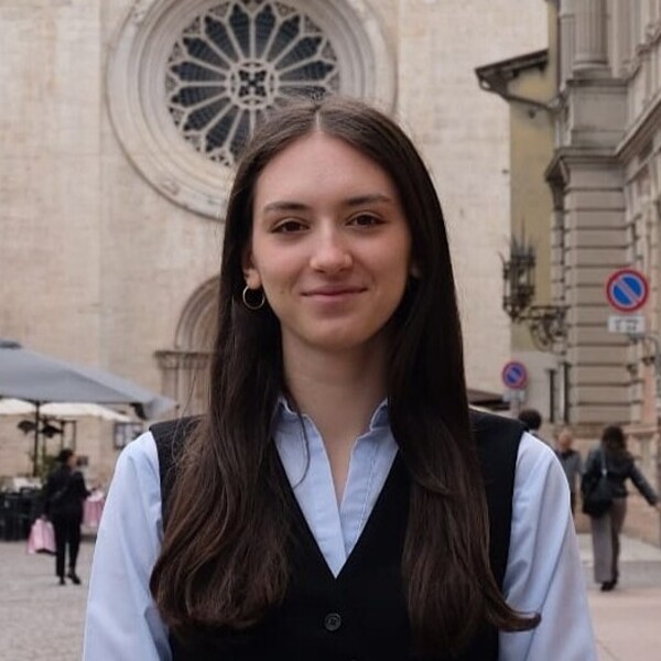 Agnese - Insegnante di storia - Torino