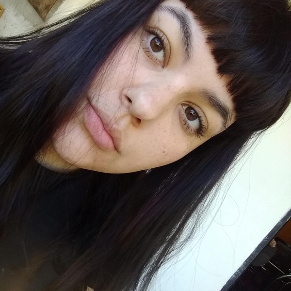 Luna Belen - Profesor matemática - Rosario