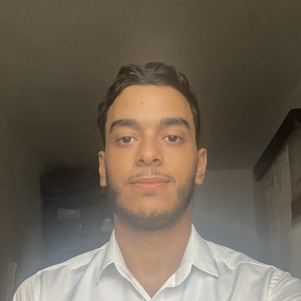 Oussama - Prof d'arabe - Tanger