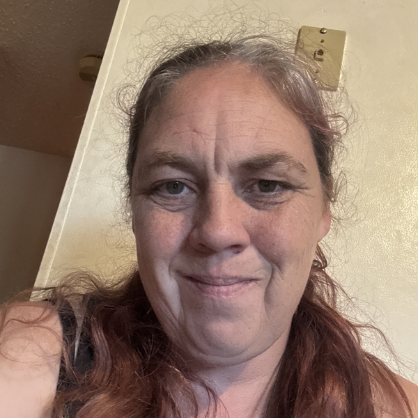 Laura - English tutor - Yorkton