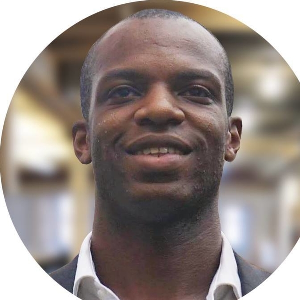 Jonathan - Prof de comptabilité - Genève