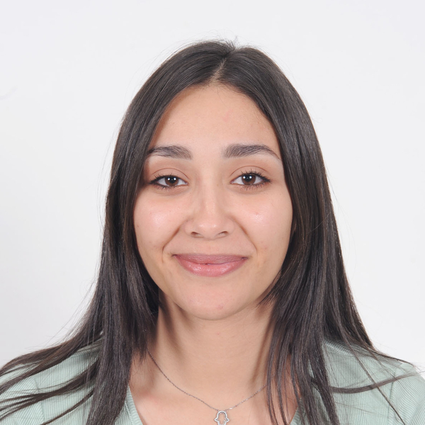 Boutaina - Prof d'arabe - Kénitra