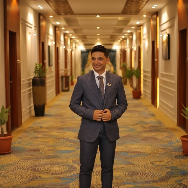 Mohamed - Maths tutor - London