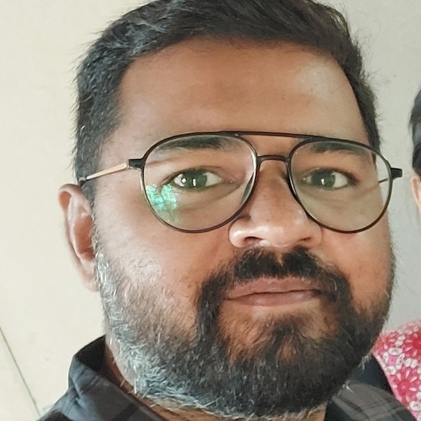 Shivam - Maths tutor - Solapur