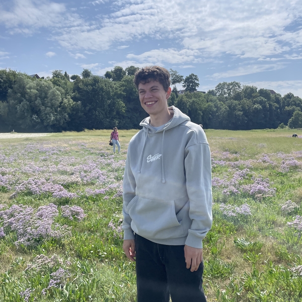 Arnaud - Prof de maths - Ottignies-Louvain-la-Neuve