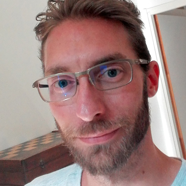 David - Prof d'initiation informatique - Courcelles