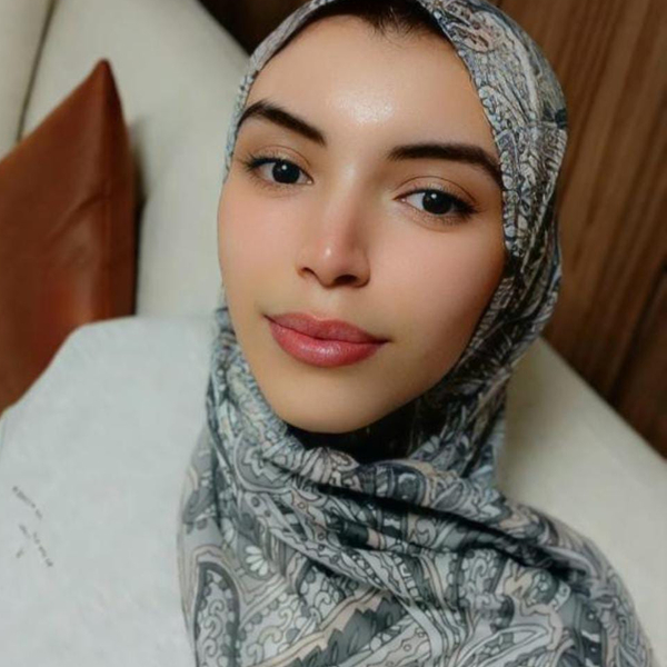 Hanane - Prof d'arabe - Agadir