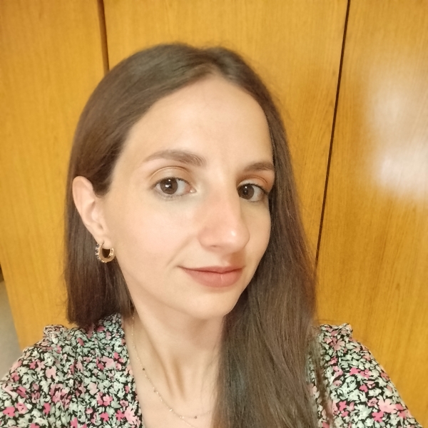 Claudia - Profe de matemáticas - Marín