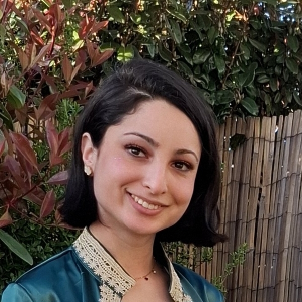 Dounia - Prof d'arabe - Les Clayes-sous-Bois