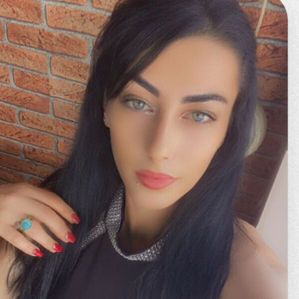 Omeri - trajnues italishtje - Saranda