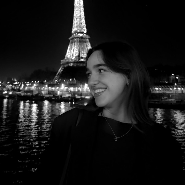 Elsa - Prof de physique - chimie - Vitrolles
